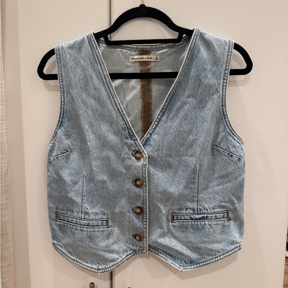 Abercrombie & Fitch Light Blue Denim Vest